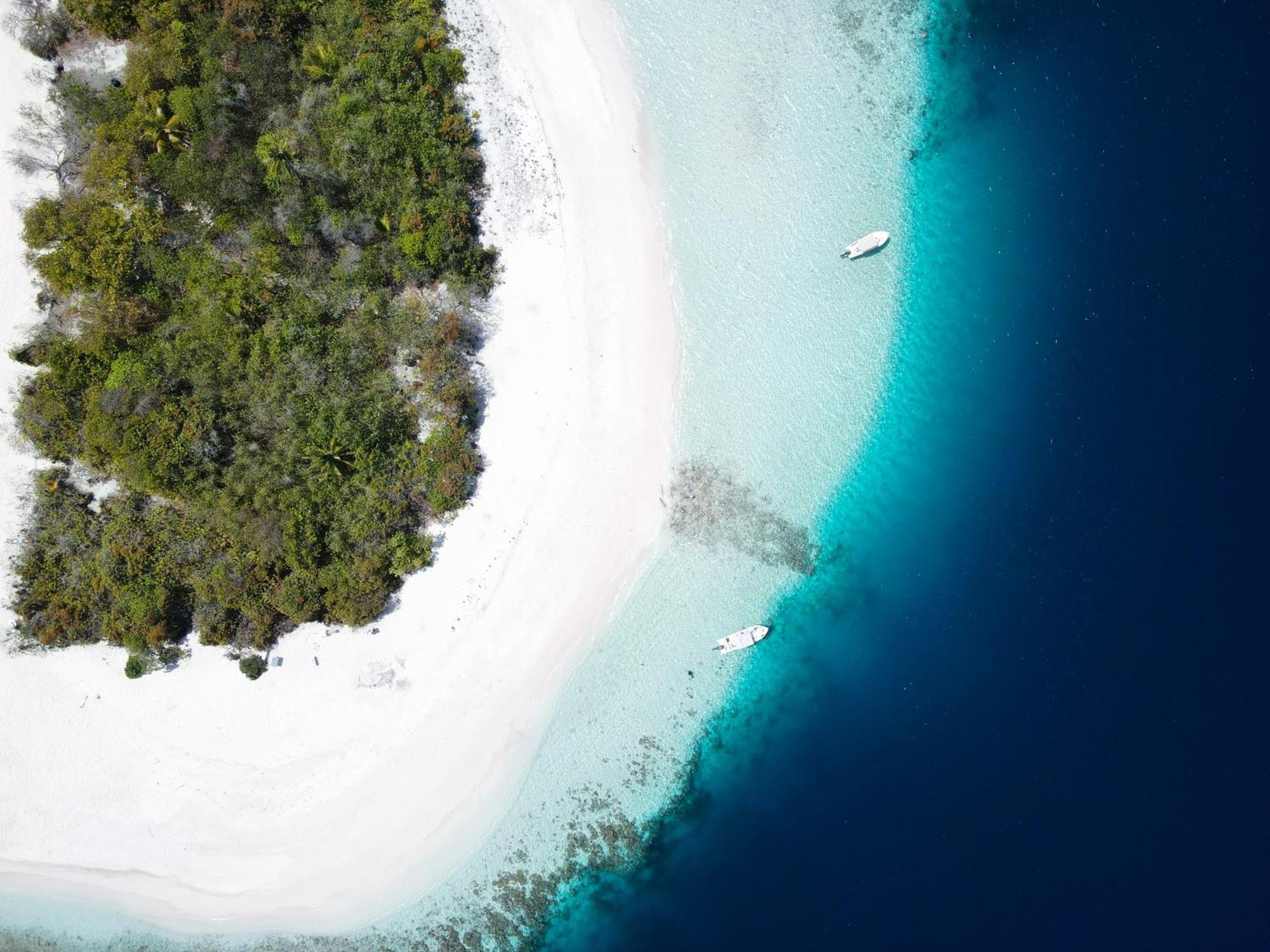 Ostrov Beach Ukulhas Εξωτερικό φωτογραφία
